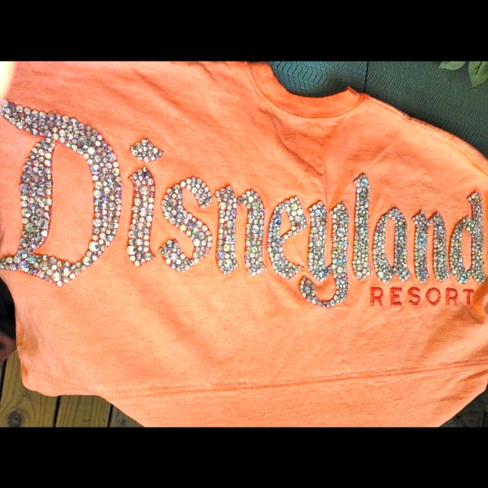 Custom rhinestoned ombre coral Disneyland Spirit Jersey Medium